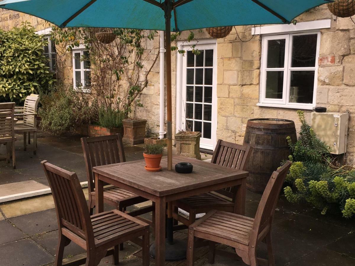 The Angel Inn Hindon ภายนอก รูปภาพ